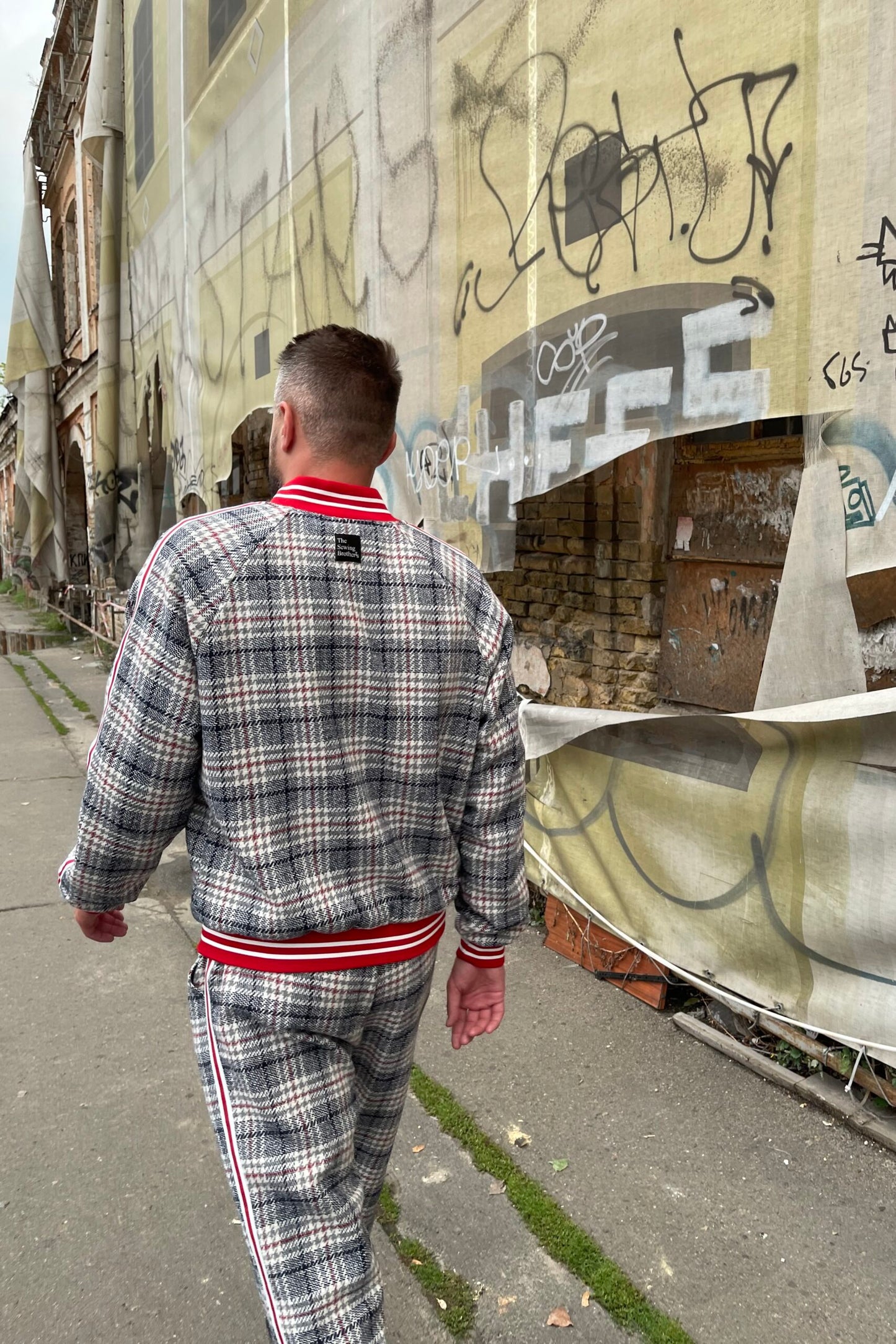 TheMrTailor Premium Graphite Film-Style Gentlemen Tracksuit