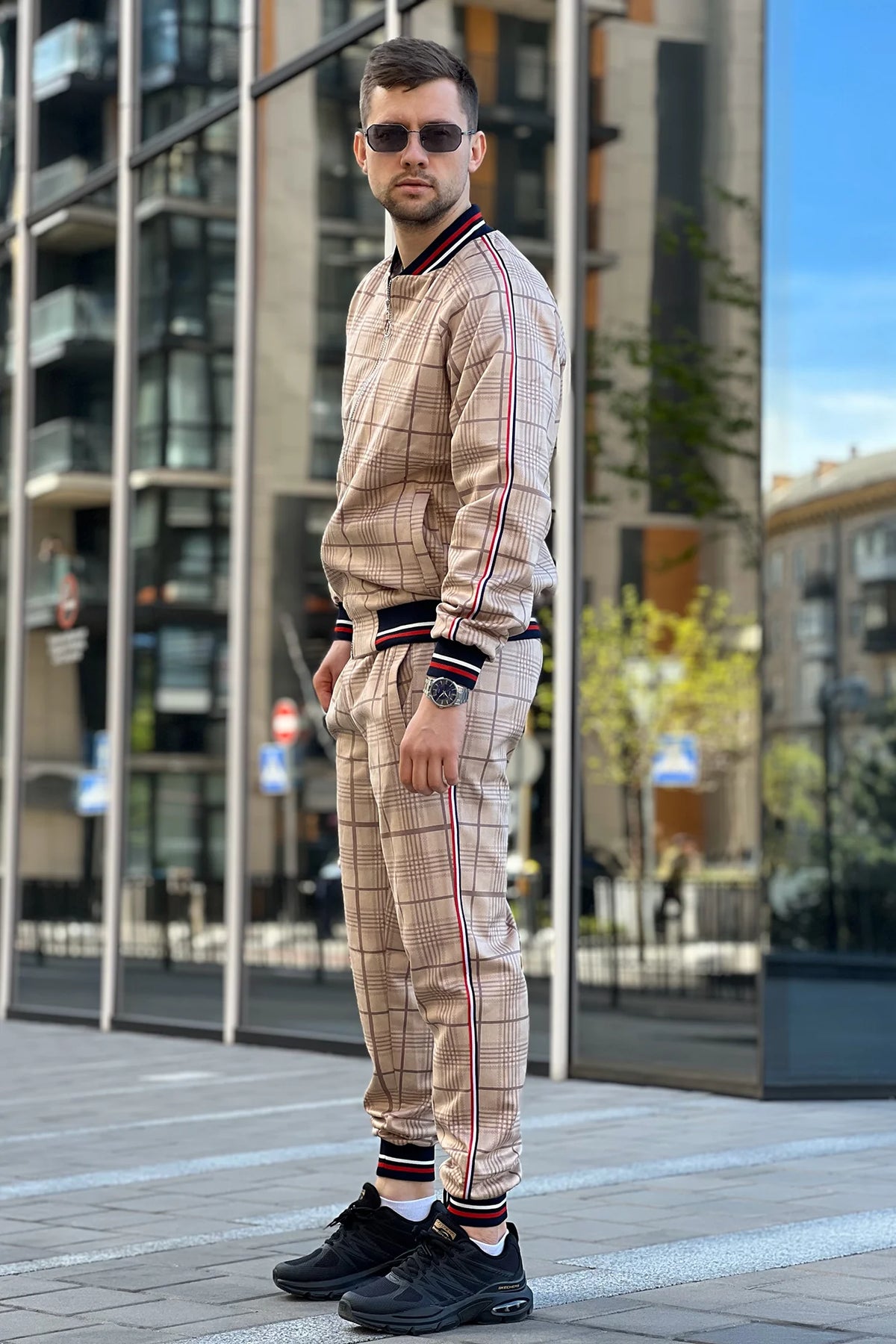 Sand British Gentlemen Tracksuit — side view