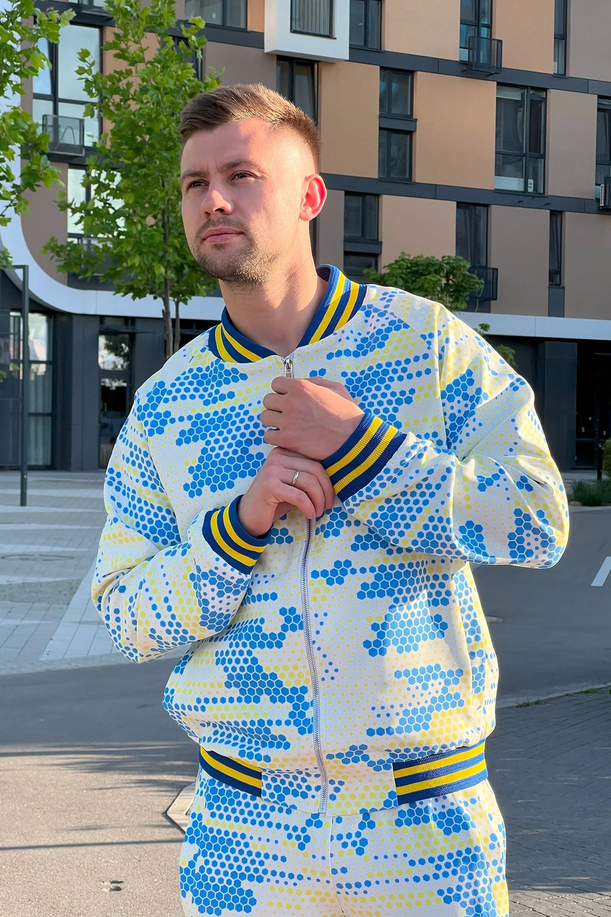Champion Style Gentlemen Tracksuit — close-up of the bomber jacket, three-quarter view