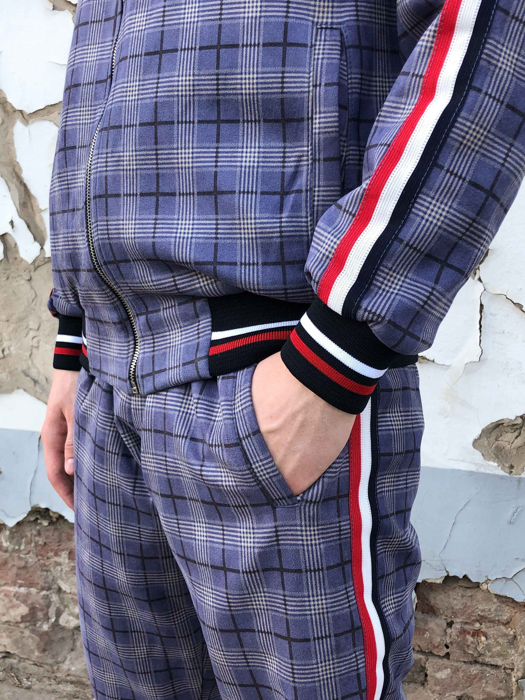 Gentlemen Tracksuit — close-up of the side pocket