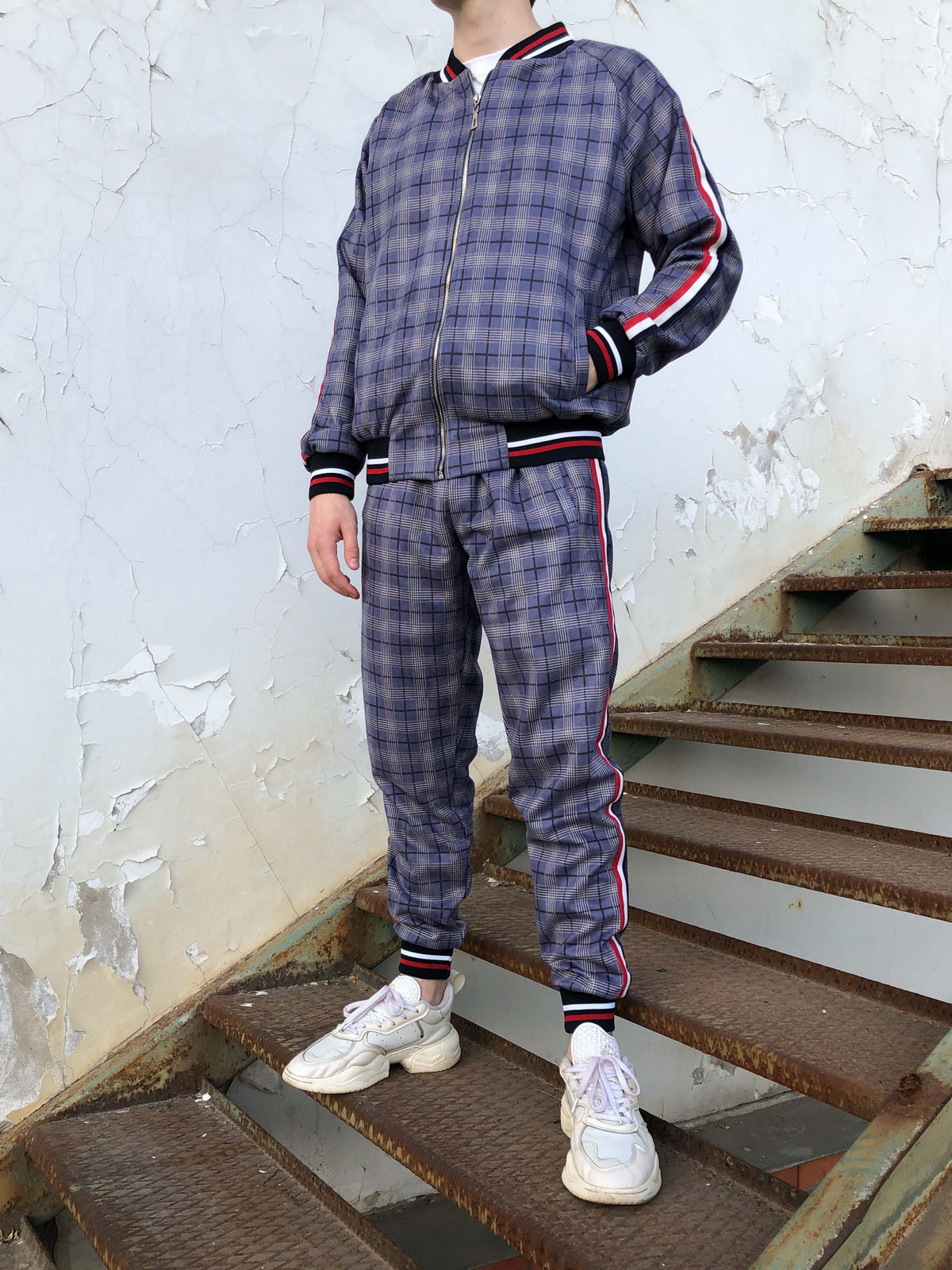 Gentlemen Tracksuit — plaid bomber jacket and joggers, front view