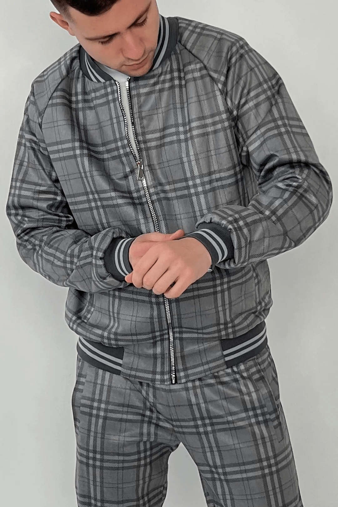 Checkered top tracksuit mens