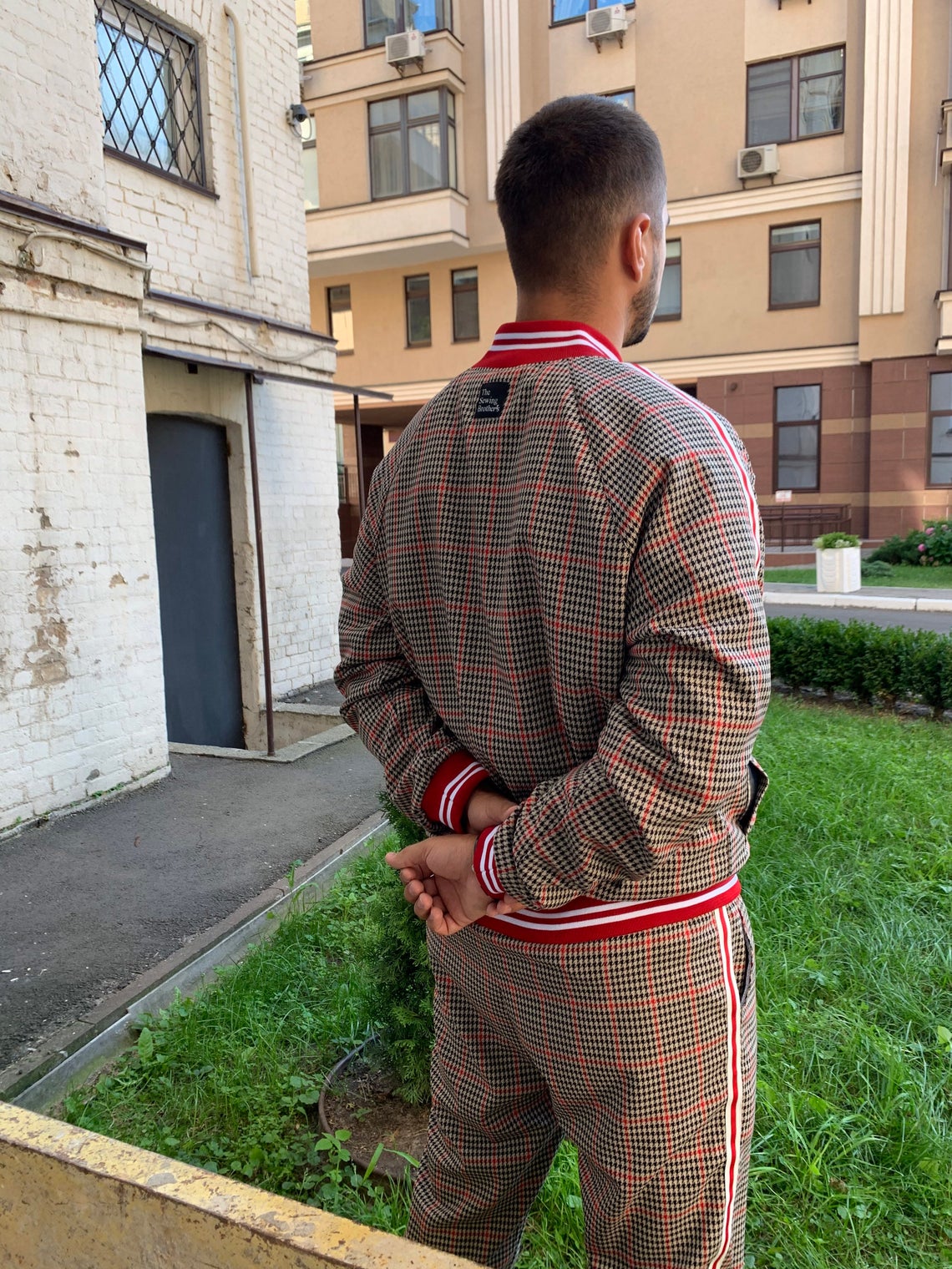 Premium Tan & Red Glen Plaid Gentlemen Tracksuit — close-up of the jacket back